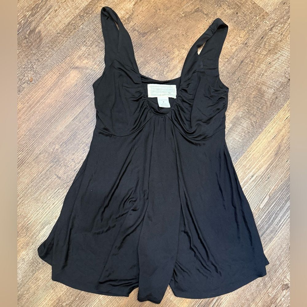 Ya-Ya 100% silk Black Sleeveless Flowy Tank Top, medium